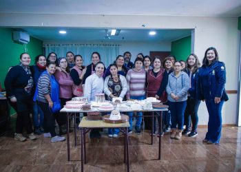 16 mujeres sanjavierinas se certifican en repostería y pastelería