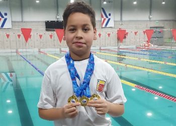 Destacado nadador talquino triunfa en Copa Natal Talca