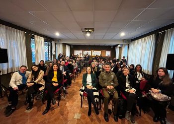 CRETI Maule realiza conversatorio sobre influencers y redes sociales en el Día Mundial contra el Trabajo Infantil