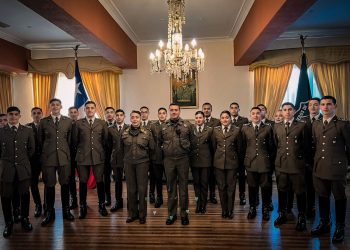 Bienvenida a aspirantes de Carabineros