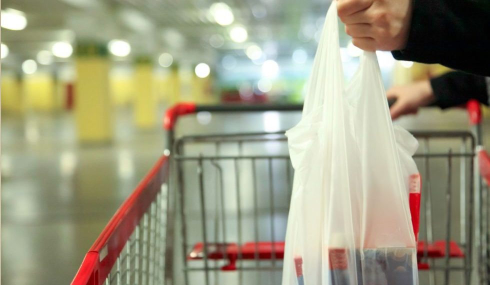 ¿Cuál es el impacto de bolsas plásticas de un solo uso?