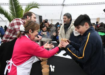 Partió Feria Gastronómica Cazuelas y Caldillos 2024