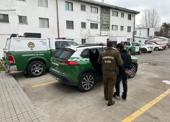 Choque cuádruple tras persecución policial a auto robado: Capturan a un delincuente