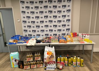 Detenido guardia de supermercado por robo de mercadería