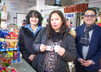 Bolsillo Familiar Electrónico favorece a 7 mil familias en Cauquenes