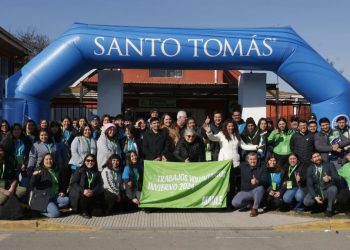 Estudiantes de Santo Tomás sedes Talca y Chillán iniciaron su participación en trabajos de invierno en la comuna de Maule