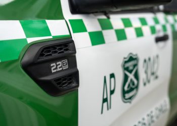 GORE entrega 24 camionetas 4×4 a Carabineros