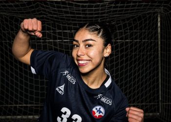 Hualañecina emprendió el vuelo para jugar Mundial de Balonmano Juvenil en China