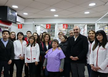 Farmacia Comunal Dr. Patricio Blanco de Parral celebró sus cuatro años de funcionamiento