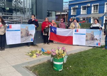 Feriantes de Pelarco exigen al Serviu celeridad en entrega de paseo peatonal con nuevos locales
