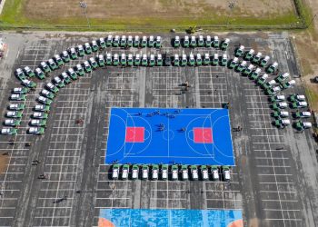 Gobierno Regional del Maule entregó 98 vehículos policiales nuevos para Carabineros