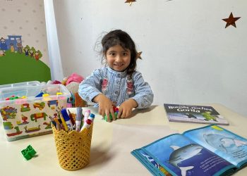 Niña que asiste a jardín infantil Junji de Parral irá a centro de la Nasa en Estados Unidos