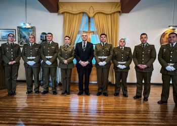 Ceremonia de Ascenso en la Prefectura de Talca: Seis Suboficiales Mayores Reciben el Último Grado en Carabineros