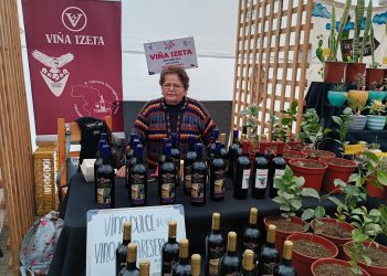 “Mercado campesino” de Indap presente en Fiesta de la Chilenidad de Curicó