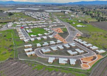 Destacan impacto social de viviendas entregadas en sector rural de Quicharco