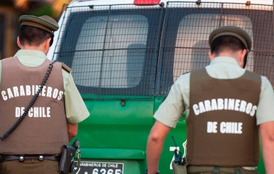 Dan de baja a tres Carabineros de Subcomisaría Carlos Trupp por apremios ilegítimos