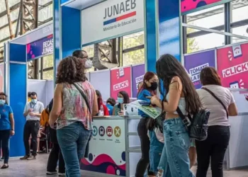 Hasta el 31 de enero de 2025: Autoridades de Educación anuncian apertura del proceso de postulación a becas Junaeb