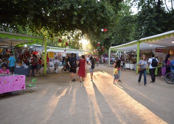 Municipalidad de Talca anuncia 30 ferias navideñas en distintos puntos de la ciudad