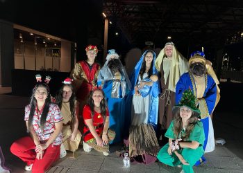 Funcionarios del Hospital de Curicó realizaron tradicional Procesión de Navidad