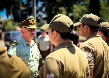General Director de Carabineros visitó Prefectura de  Talca