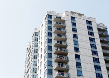 Entra en vigencia el reglamento de la Ley de Copropiedad, estableciendo derechos y deberes para vecinos que viven en condominios