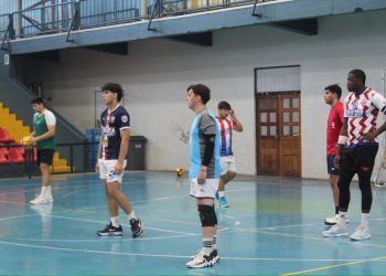 Linares empieza los cuartos de final en la Liga Profesional de Voleibol