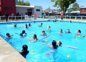 Más de 28 mil personas han disfrutado gratuitamente de las piscinas municipales de Talca