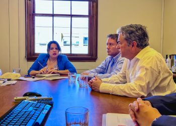 Gobernador regional consigue recursos en Dipres para pagar deuda de administración anterior