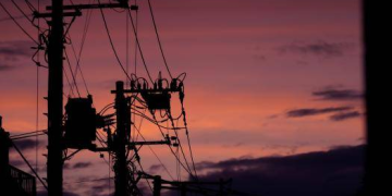 Compensaciones por corte de luz: Revisa qué opciones de reclamos existen