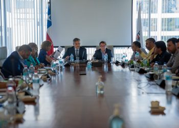 Aprueban $363 millones para proyecto fotovoltaico en liceos de Pelarco y Romeral