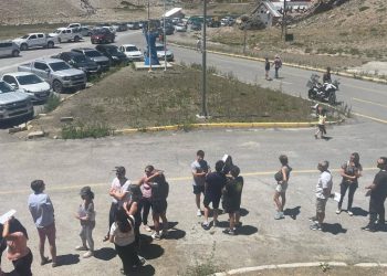 Alto flujo migratorio en Paso Pehuenche por fin de semana largo en Argentina