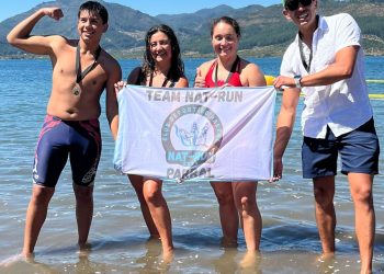 Atleta parralino del team Nat-Run gana triatlón Colbún 2025