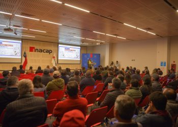 ISL Maule realizó seminario sobre gestión y seguridad en el rubro agrícola en Curicó