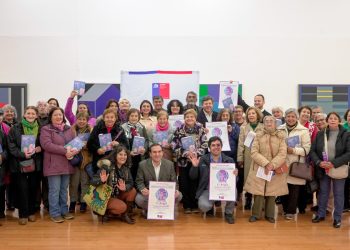 SENAMA Maule realiza lanzamiento regional del concurso literario autobiográfico para personas mayores 2025