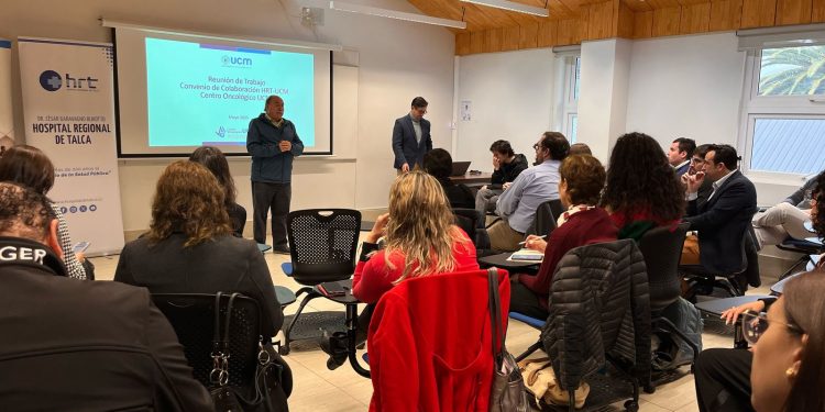 Salud, Ciencia y Futuro: Exitosa Primera Jornada de Trabajo entre el Hospital Regional de Talca y la UCM