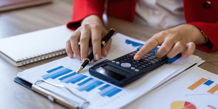 La digitalización amplía el acceso a seguros de vida masivos en la población
