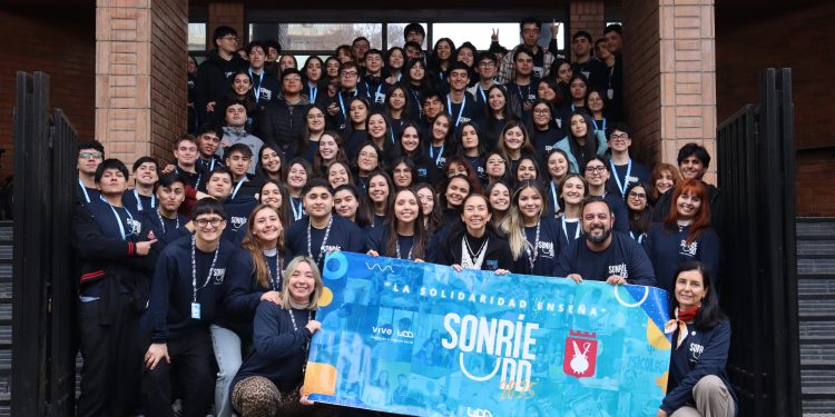 Voluntariado Sonríe UDD ofrece servicios gratuitos de salud y emprendimiento en Yerbas Buenas