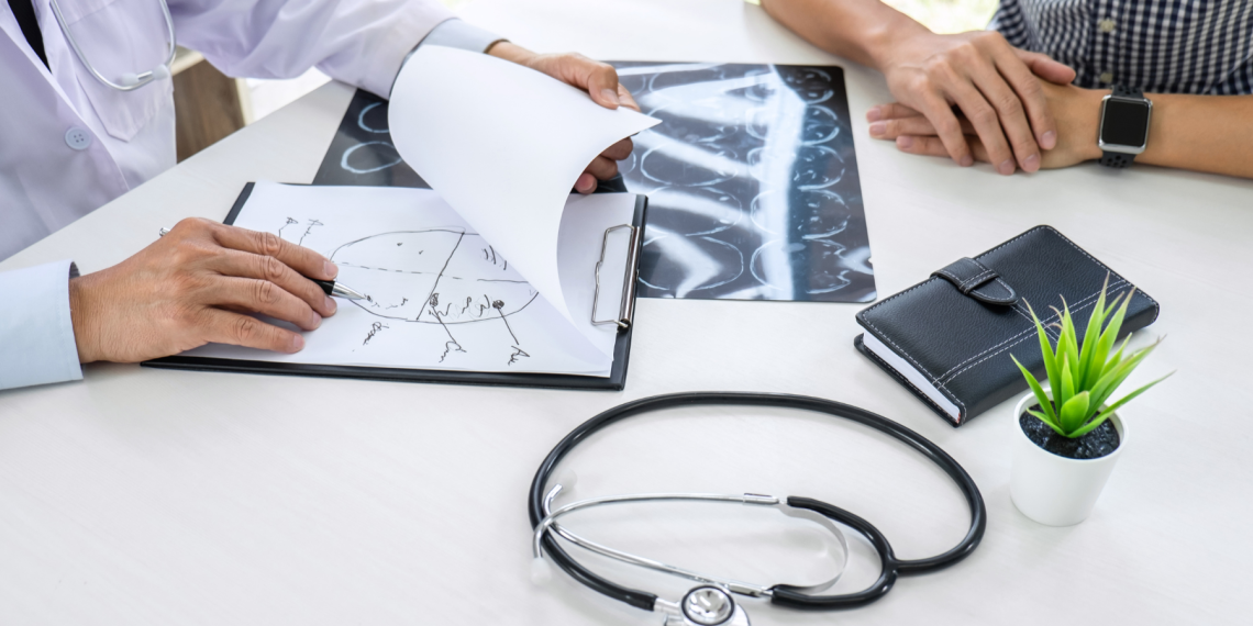 El alto costo de las enfermedades catastróficas:  Cómo los diagnósticos graves afectan la economía familiar