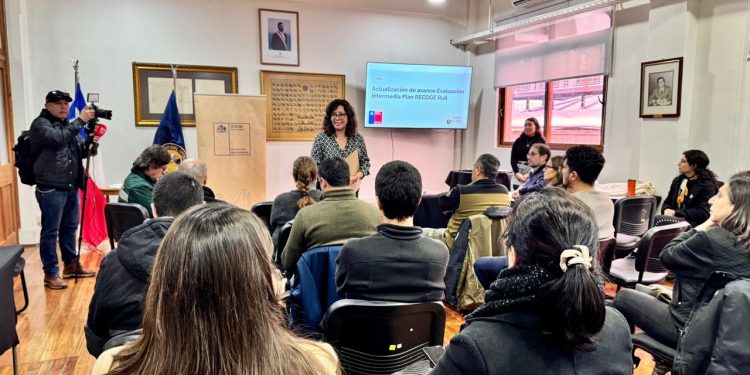 Con diálogo ciudadano buscan establecer estrategia para prevenir incendios forestales y proteger el ruil