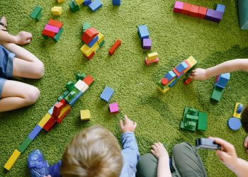Estudiantes de arquitectura de la UTalca elaboraron rediseños de jardines infantiles Junji