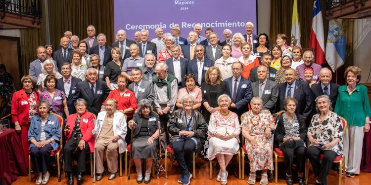 “100 Líderes Mayores” inicia sus postulaciones para la quinta edición