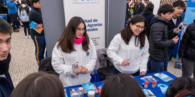 UCM y Colegio de la Salle realizan hoy y mañana la tradicional Feria Vocacional Lasallista