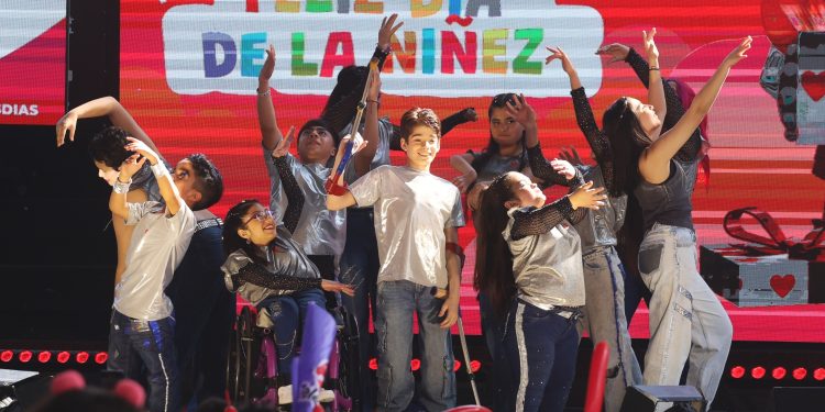 Conoce la historia de Alan, el niño embajador de la campaña Teletón 2025