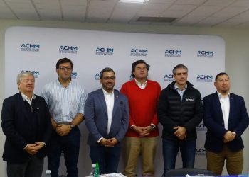 Alcaldes exigen ley que proteja a las autoridades comunales tras amenazas de muerte