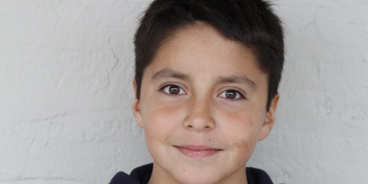 Camilo Álvarez, del Colegio Vichuquén, se convierte en finalista nacional de El Placer de Oír Leer