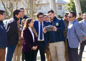 En operaciones moderna Salas de Monitoreo Espejo y dron de última generación en Cauquenes