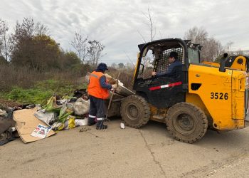 Operativo de limpieza en Parral retira toneladas de basura