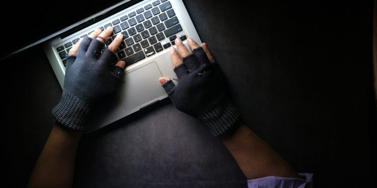 ESET descubre phishing activo que utiliza WinRAR para robar información