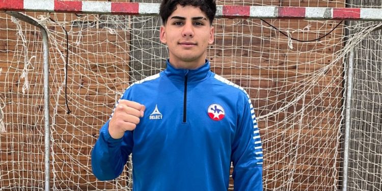 Joven promesa del Balonmano busca apoyo para representar a Chile en el extranjero