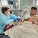 Exitoso trasplante renal entre madre e hijo en Hospital Regional de Talca